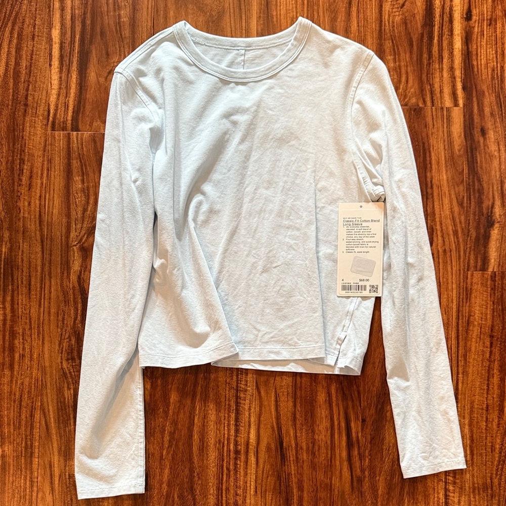 Lululemon Athletica Classic-Fit Cotton Blend Light Blue Long Sleeve